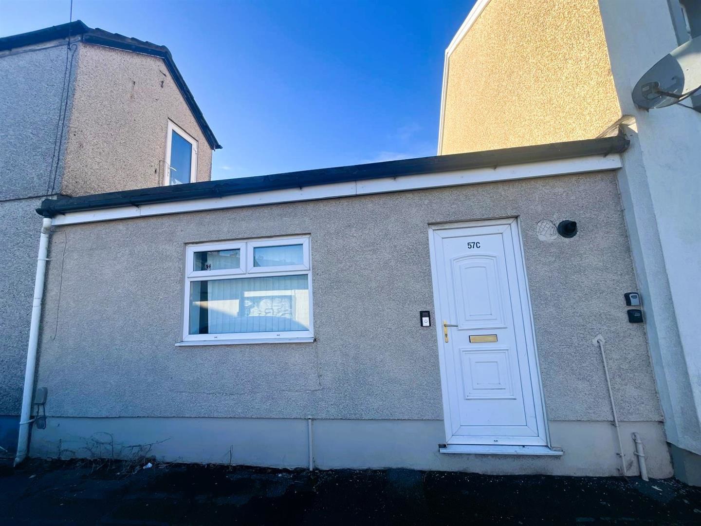 Vincent Street, Sandfields, Swansea, photo 4