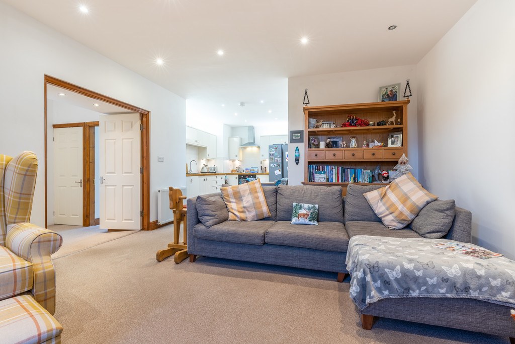 Flat 1b Kents Bank Apartments, 96 Kentsford Road, Grange over Sands, Cumbria, LA11 7BB, photo 12