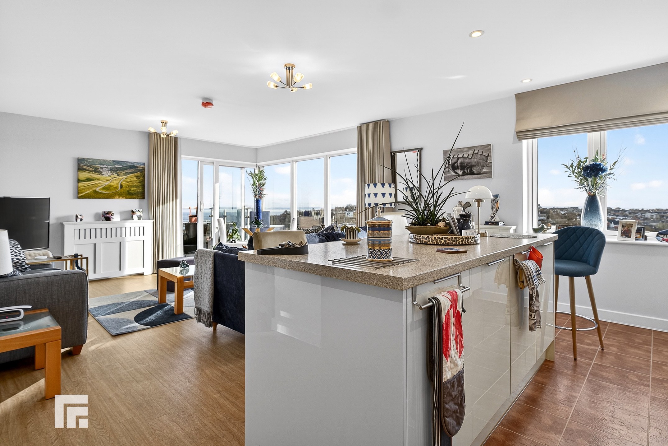 The Horizon, Trem Elai, Penarth, photo 2