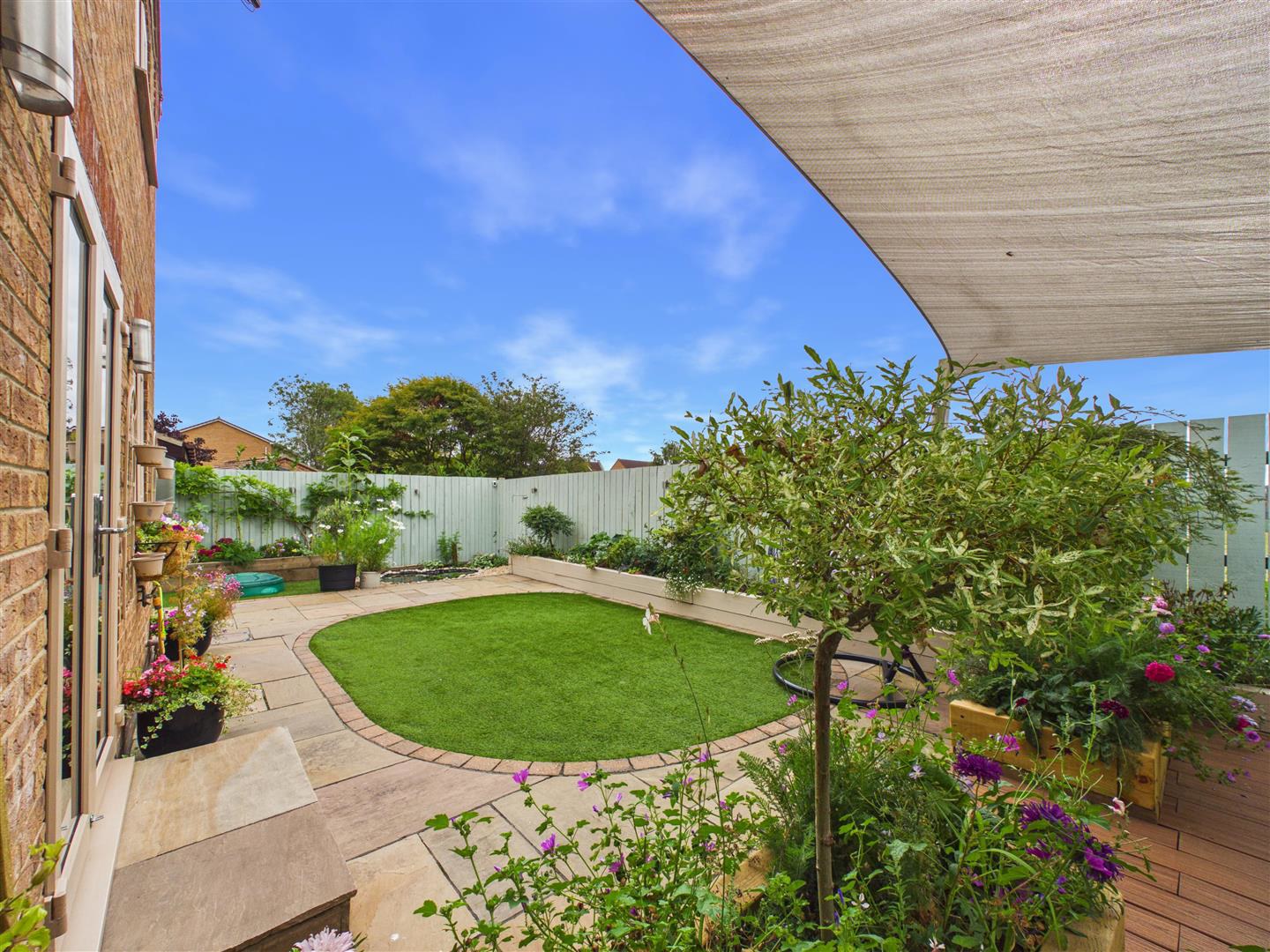 Fernland Close, Brough, photo 18