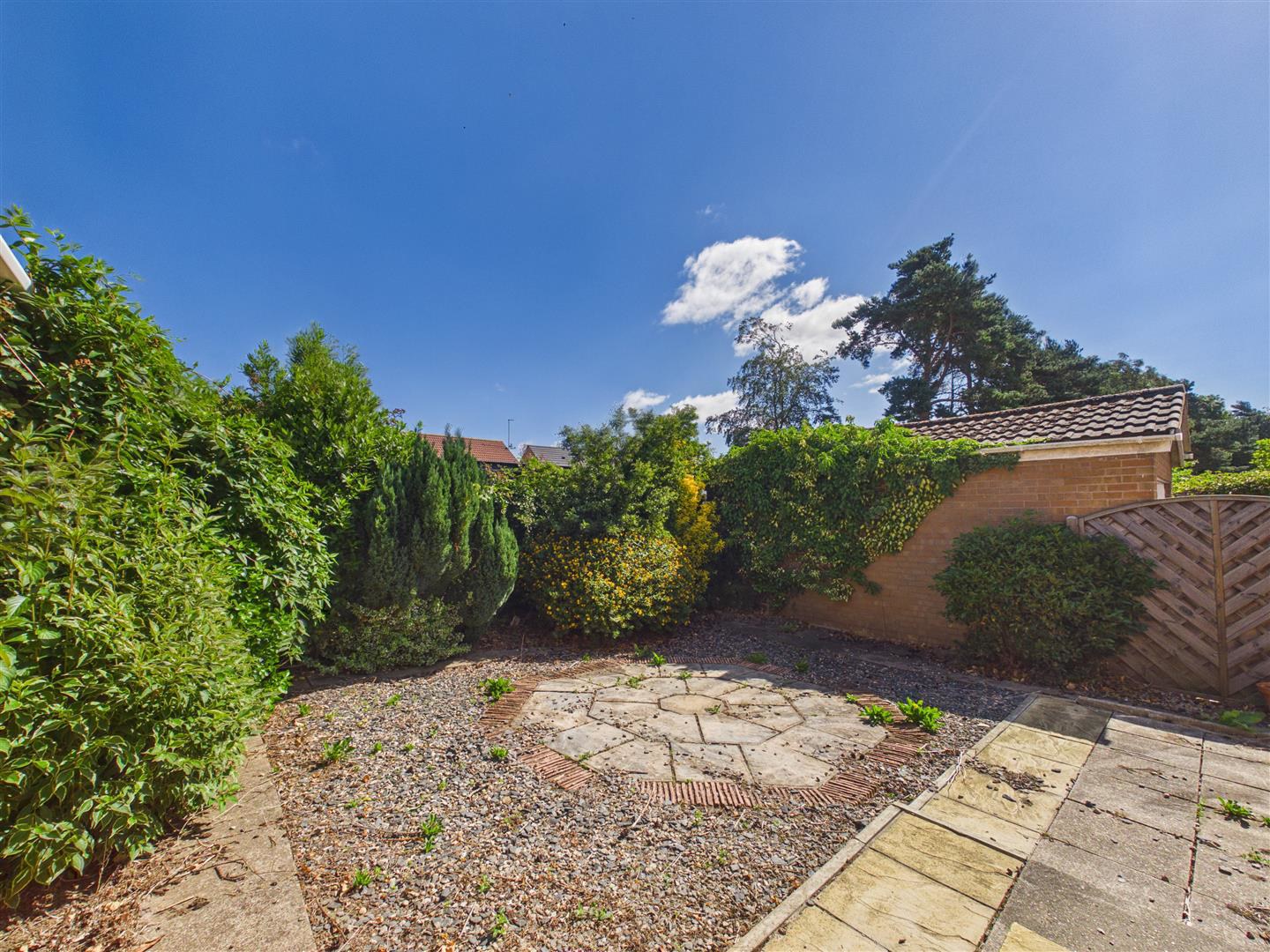 Glenfield Drive, Kirk Ella, Hull, photo 13