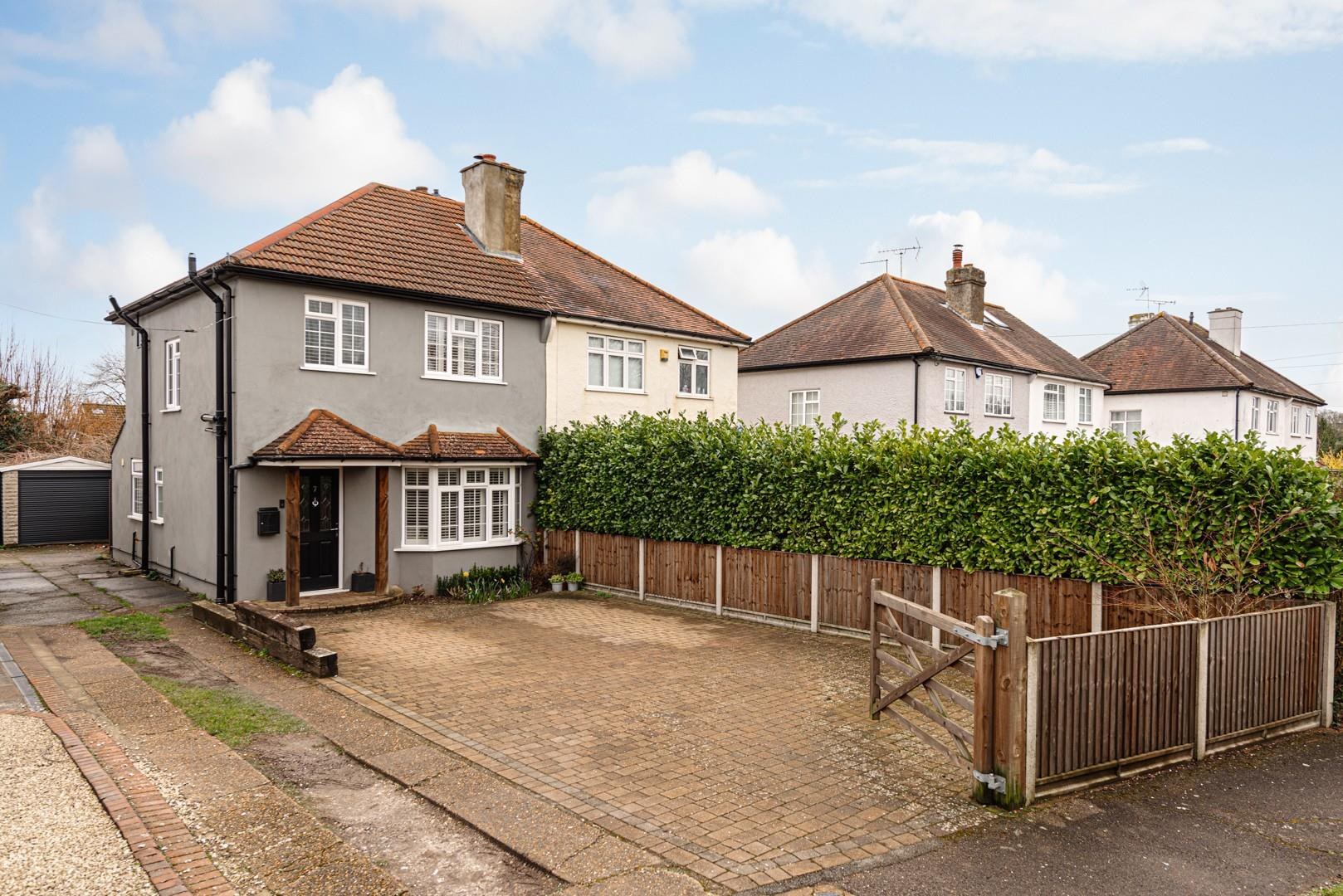 Fairlawn Grove
