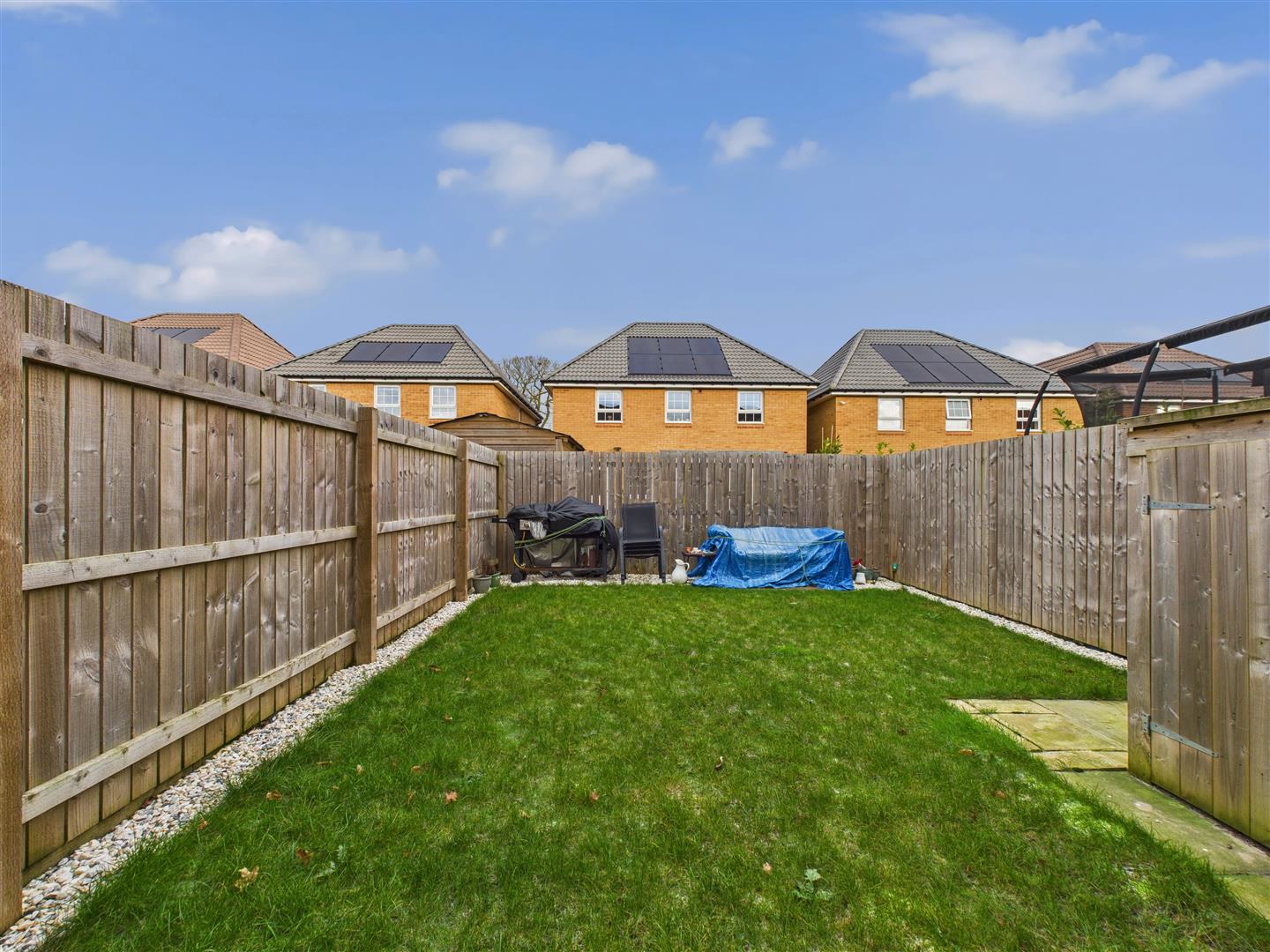 Clarke Avenue, Hessle, photo 12