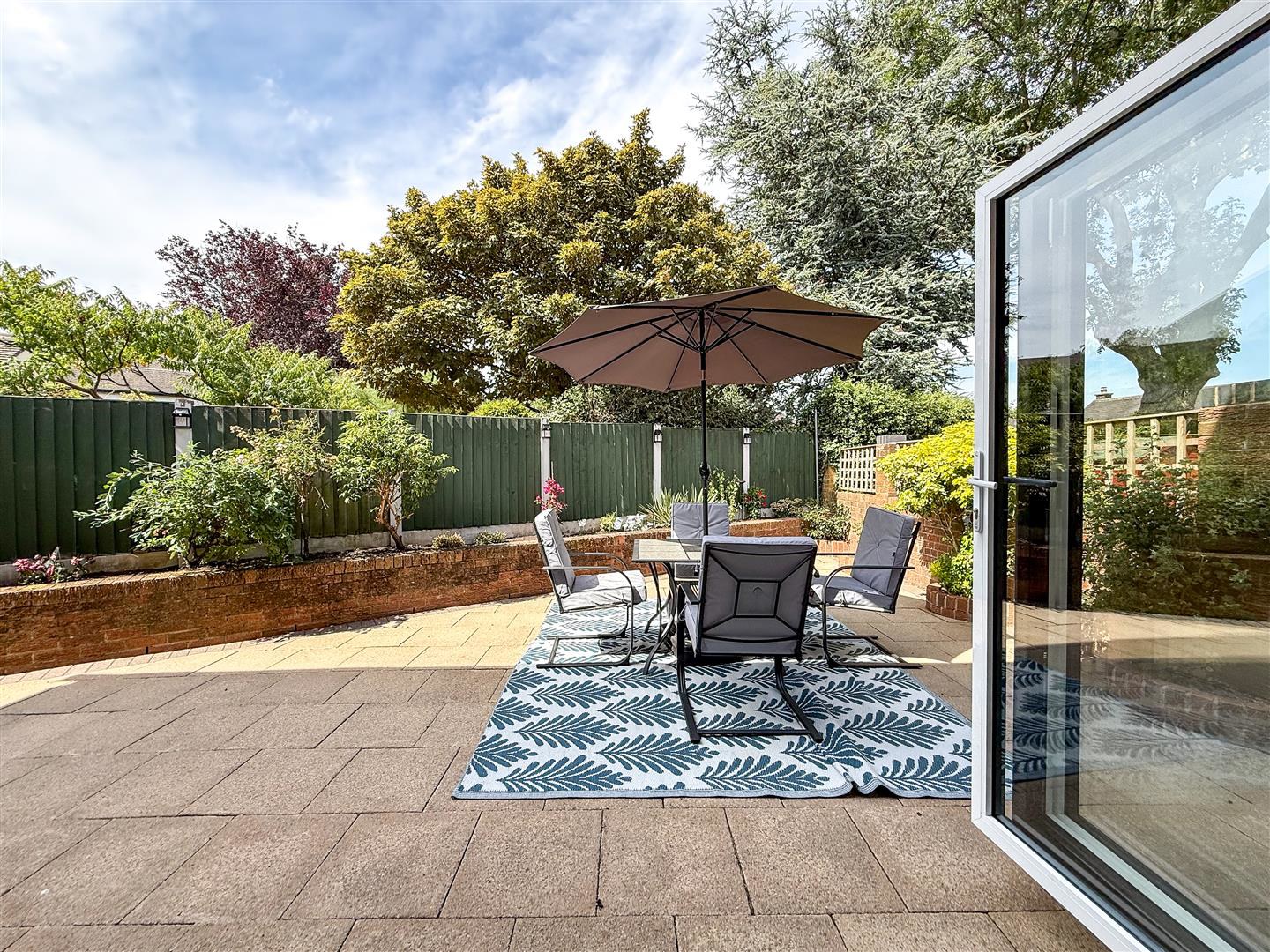 Heakley Avenue, Norton, ST6 8NF, photo 31