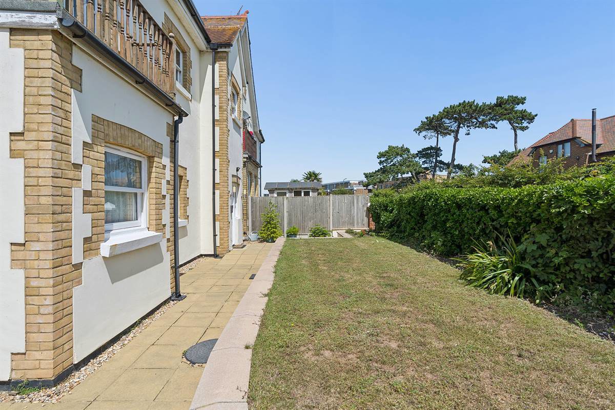 Berkeley Road, Birchington, photo 19