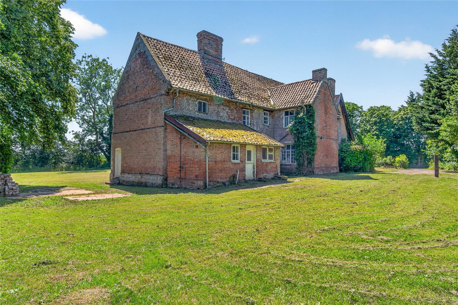 Bramfield, Suffolk, IP19, photo 21