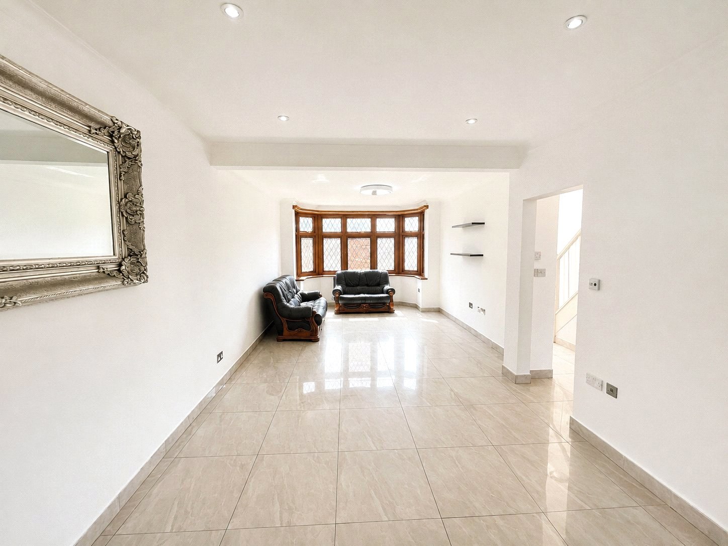 Morland Gardens, Southall, Greater London, UB1, photo 2