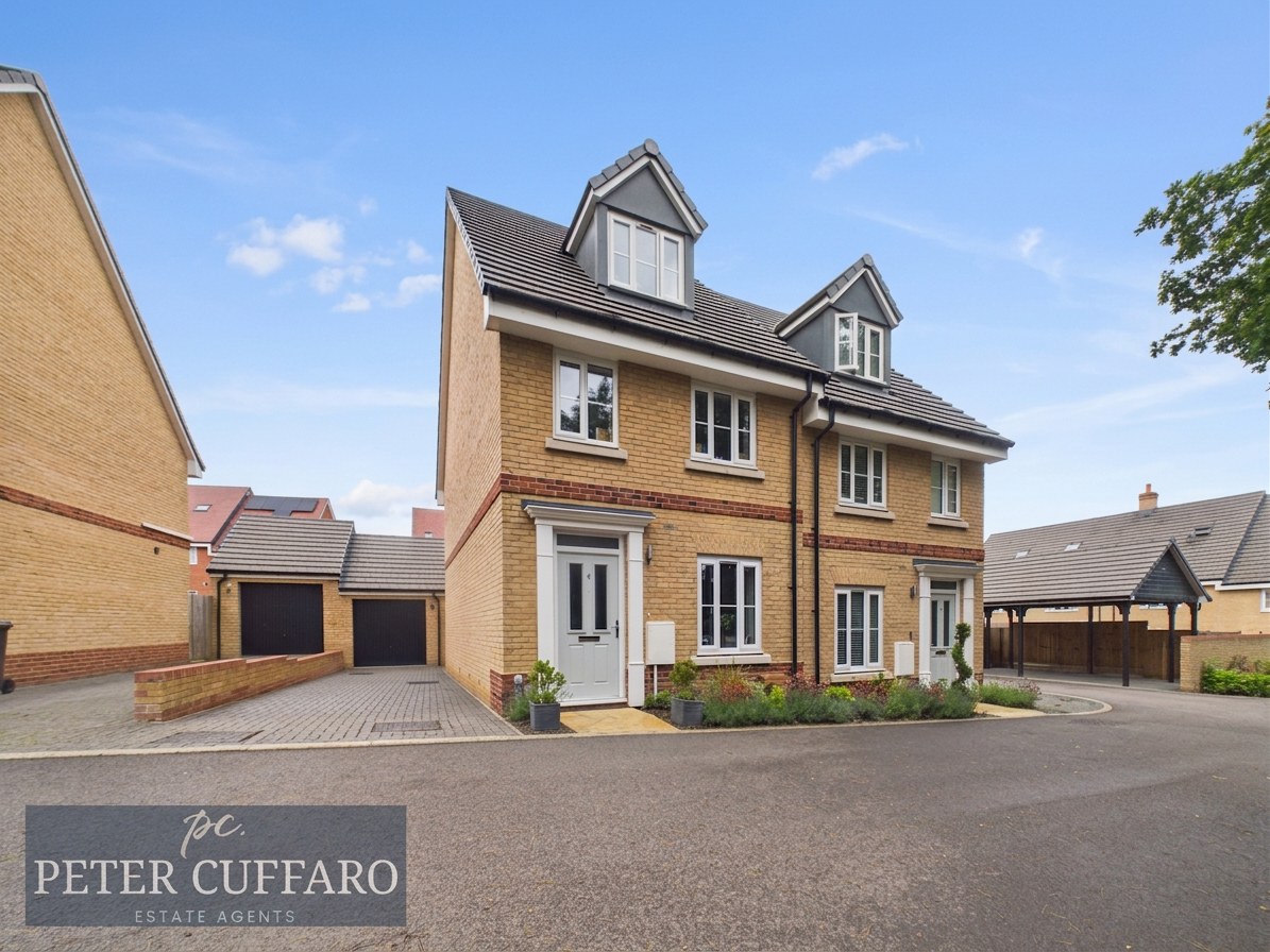 Bishop Gardens, Hoddesdon, EN11