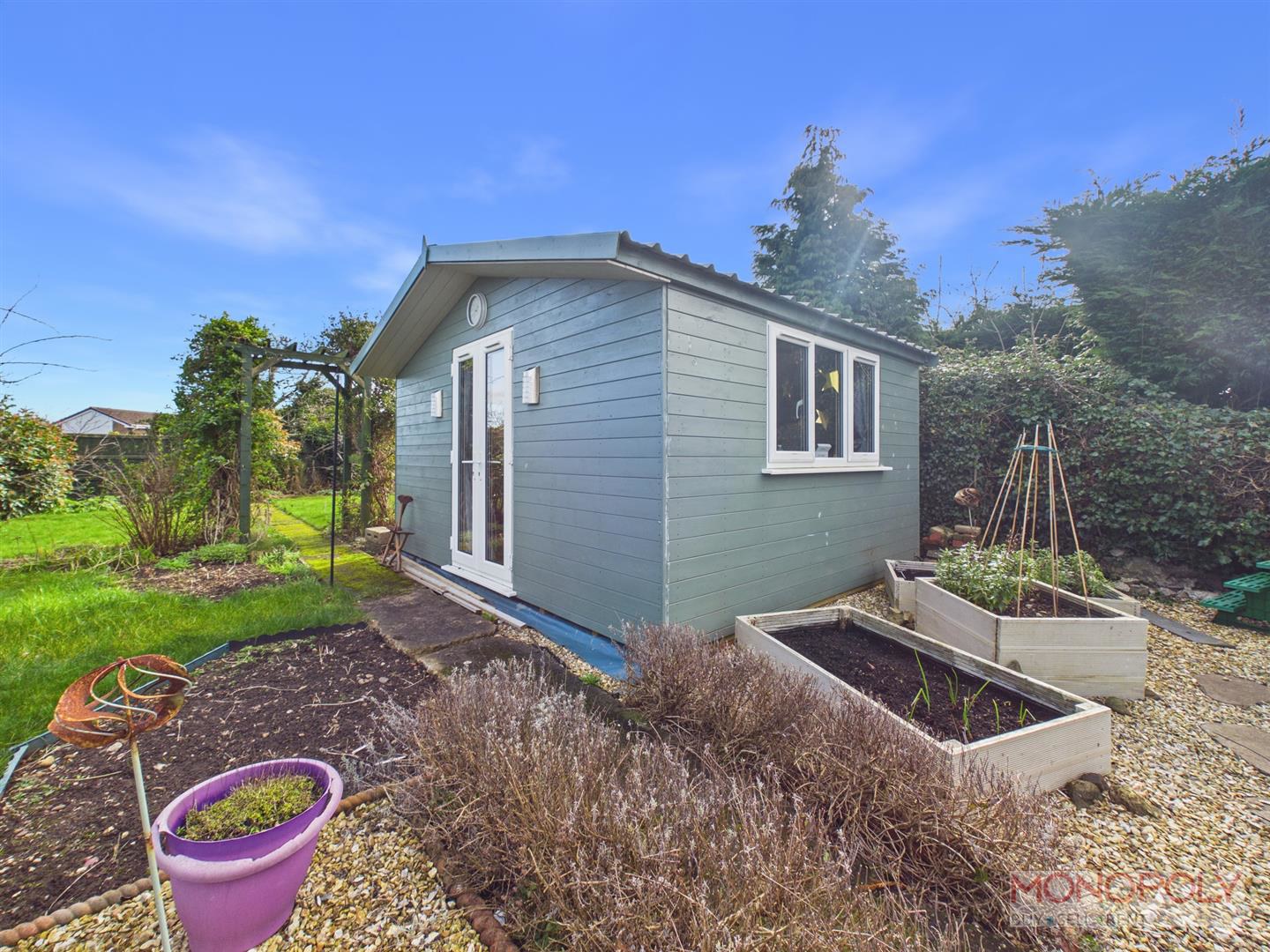 Croeshowell Lane, Rossett, LL12, photo 19