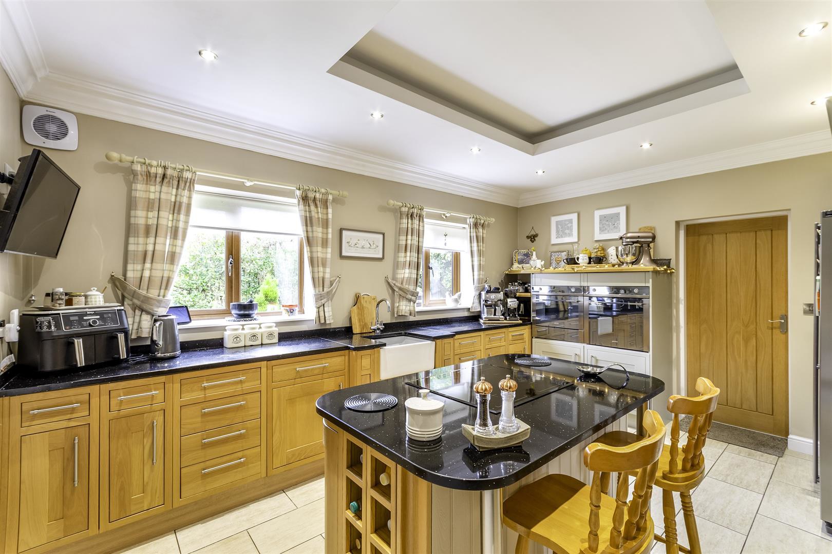 Woodall Lane, Harthill, photo 5