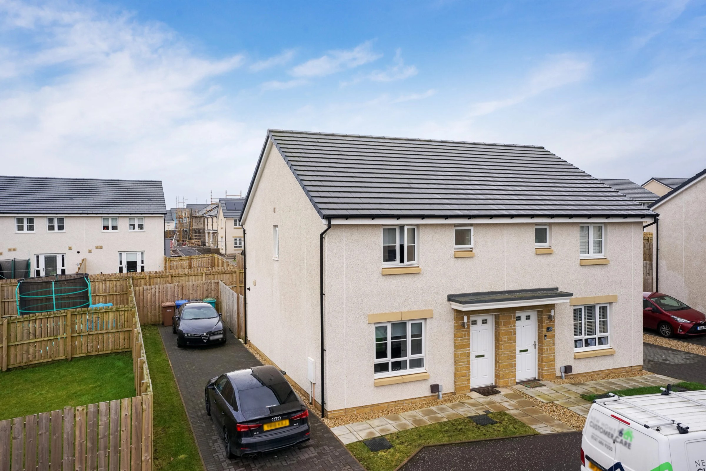 Lambourne Crescent