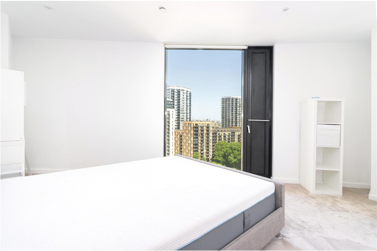 Strata, 8 Walworth Road, Elephant and Castle, SE1, photo 3