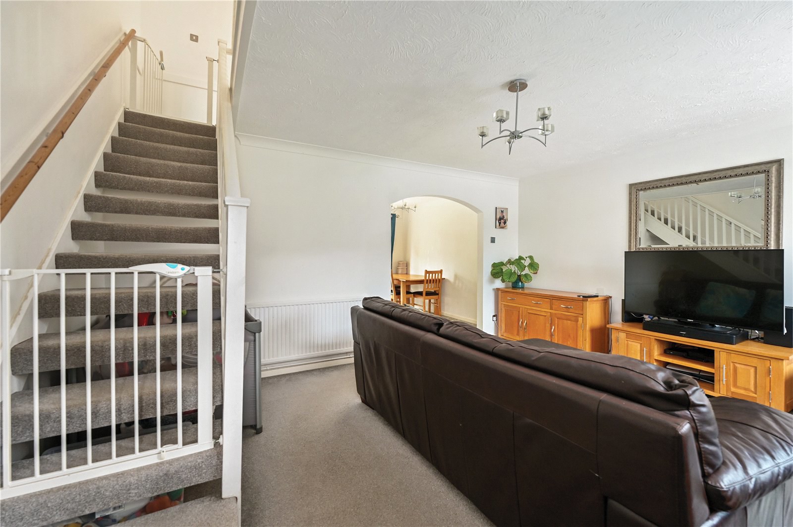 Larch Way, Farnborough, Hampshire, GU14, photo 8