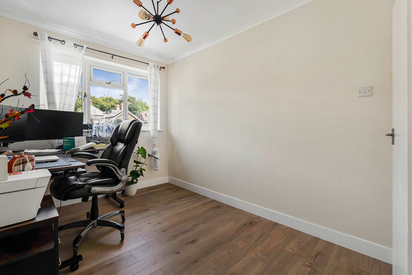Sumner Road, Farnham, Surrey, GU9, photo 8