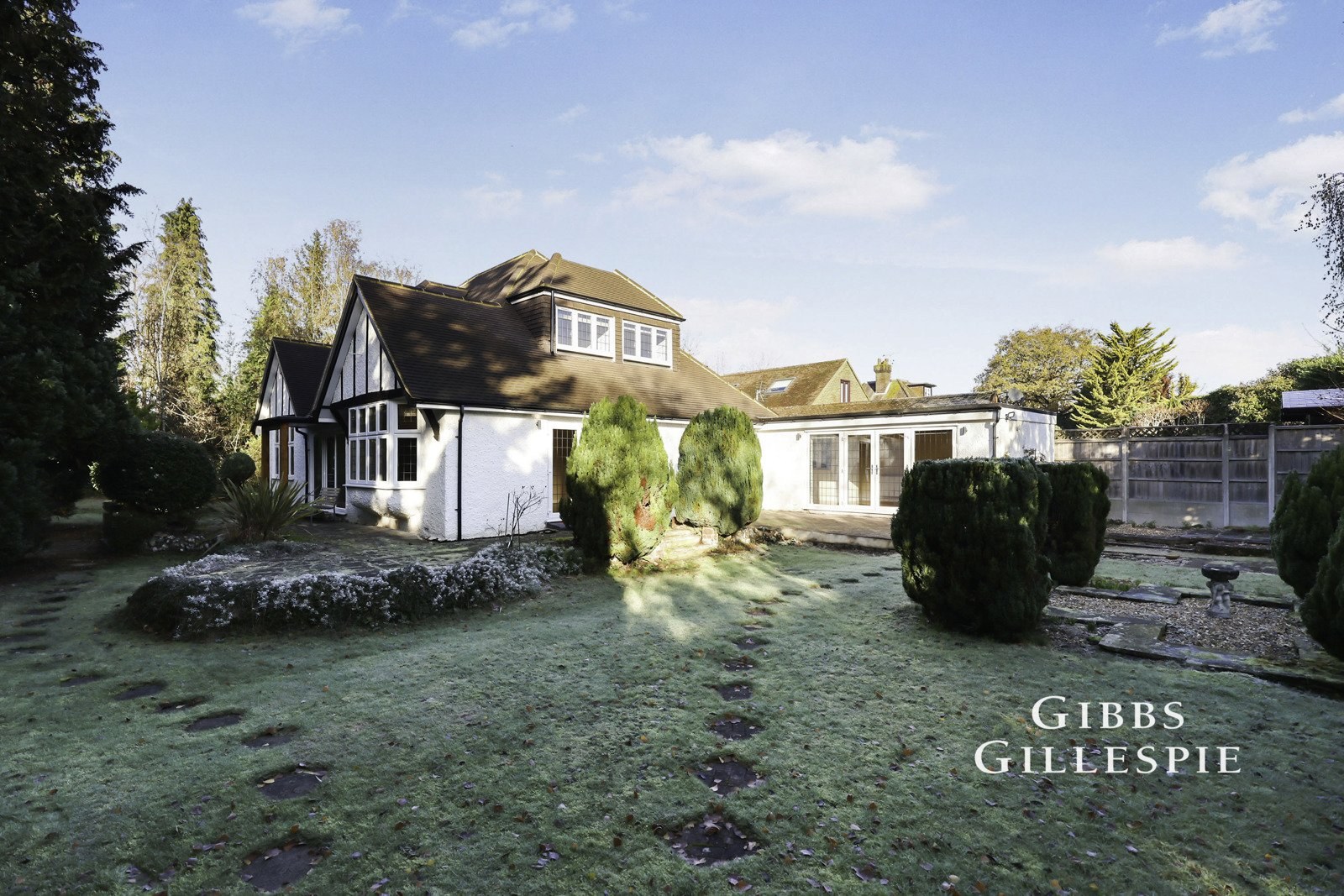 We enjoy intimate and unparalleled knowledge of property values in your area.