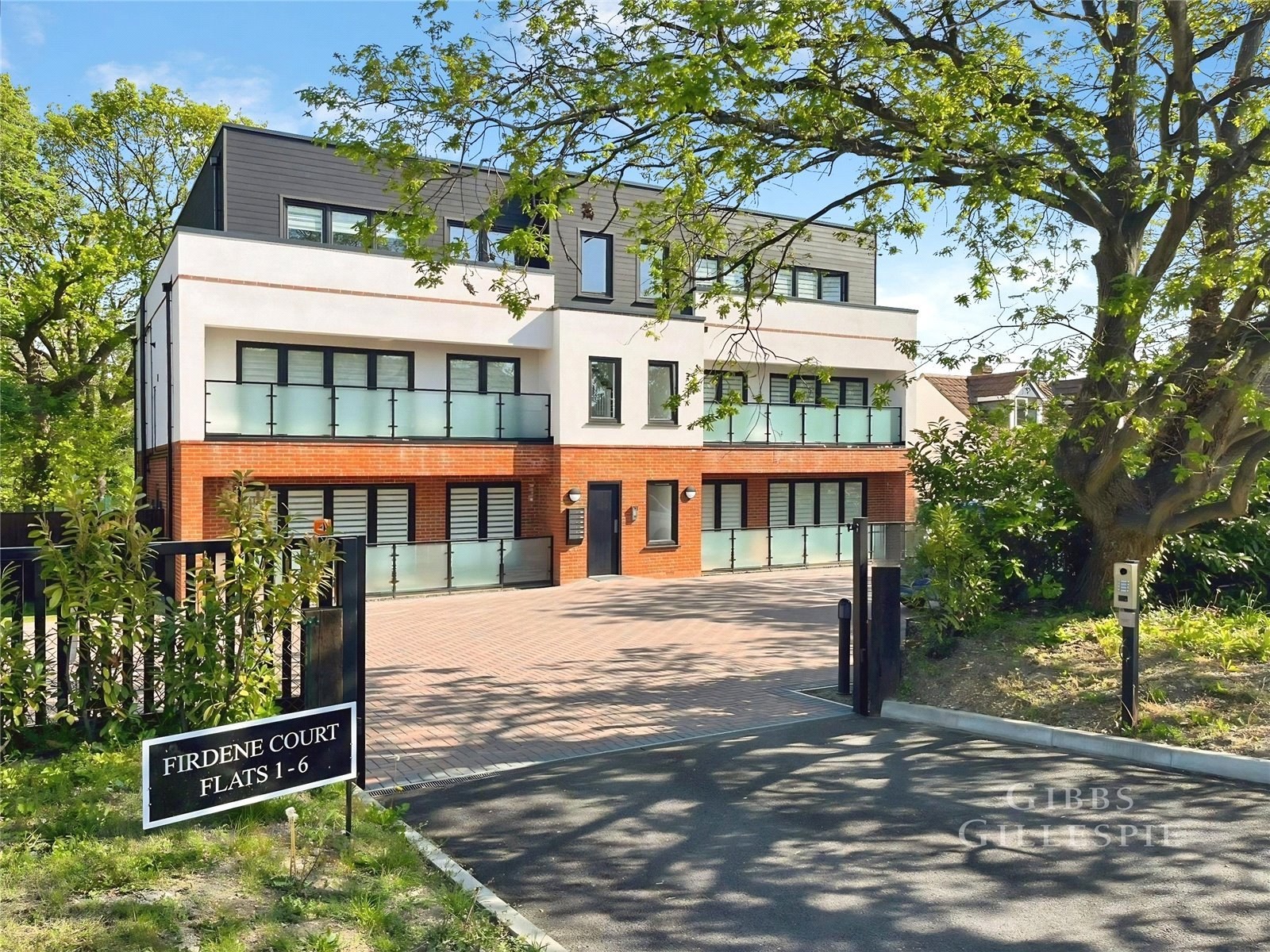 We enjoy intimate and unparalleled knowledge of property values in your area.