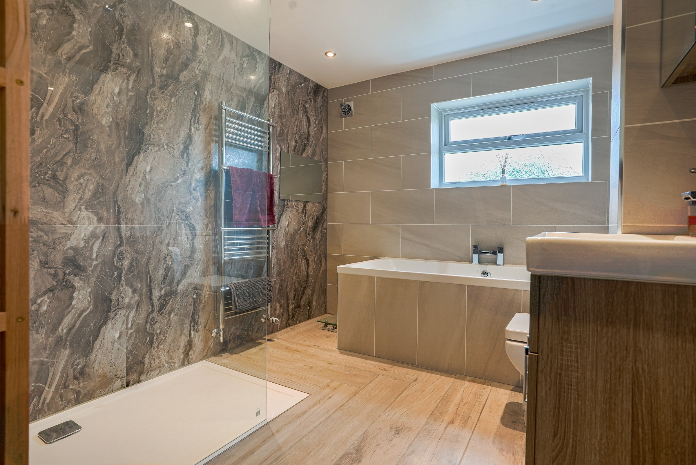 Wrexham Road, Pontblyddyn, CH7, photo 16
