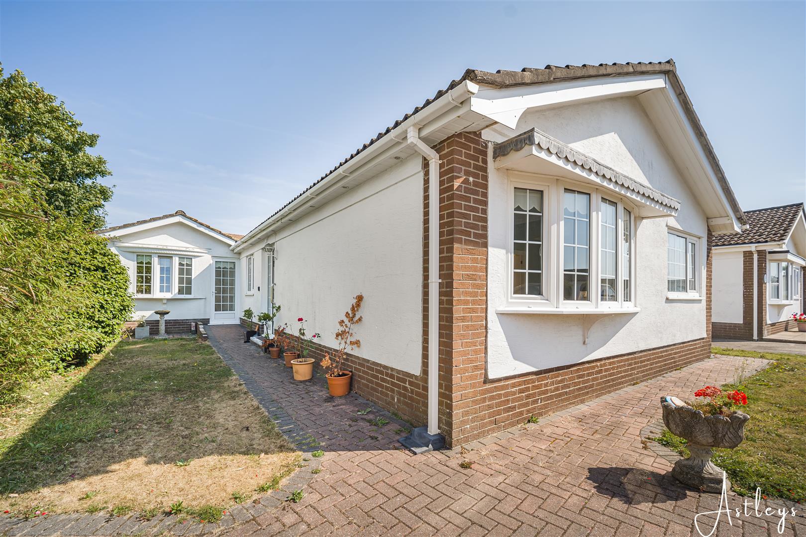 Long Acre Court, Bishopston, Swansea, photo 21