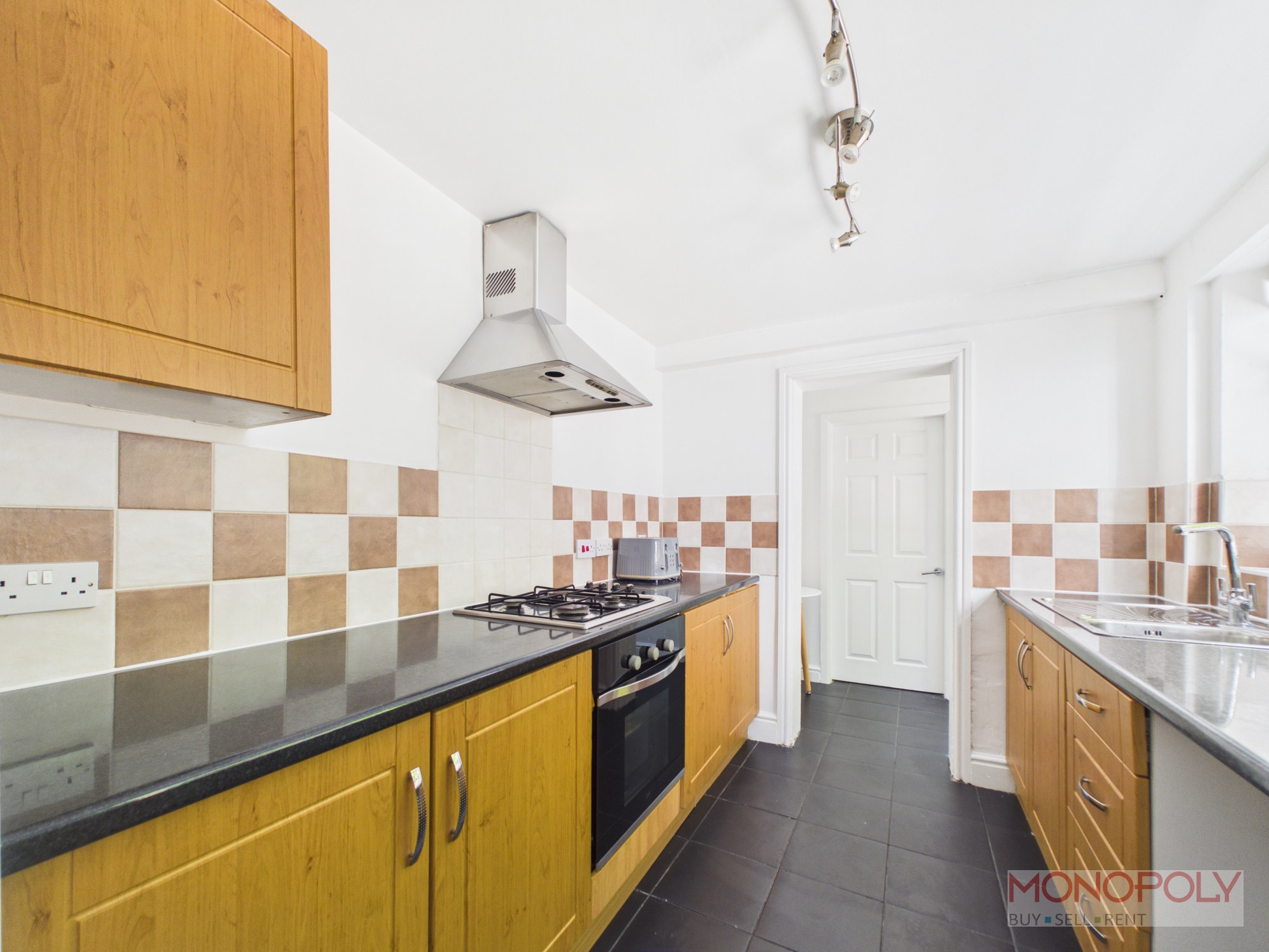 Clayton Road, Pentre Broughton, LL11, photo 7