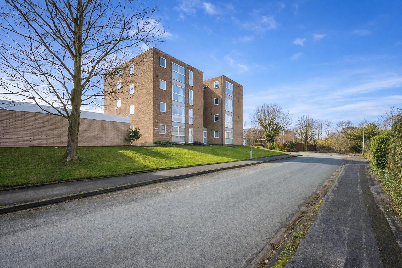 Stuart Court, Macclesfield
