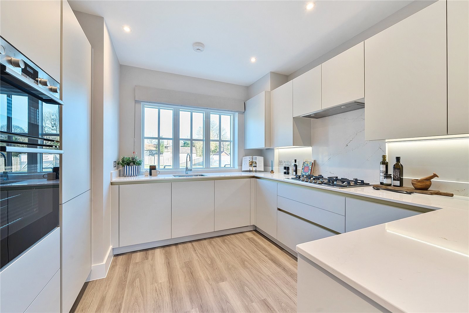 Old Portsmouth Road, Artington, Guildford, Surrey, GU3, photo 15