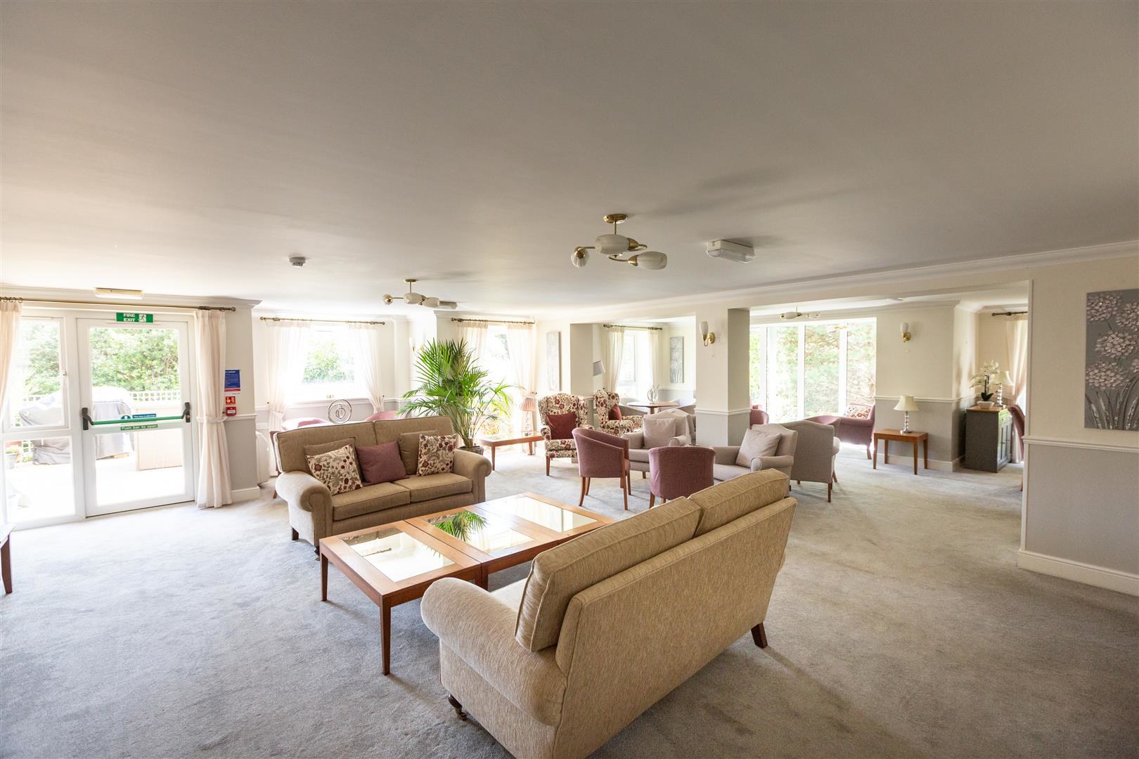 Pantygwydr Court, Sketty Road, Swansea, photo 12