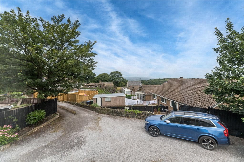 Old Apple Tree Lane, Allerton, Bradford, West Yorkshire, BD15, photo 33