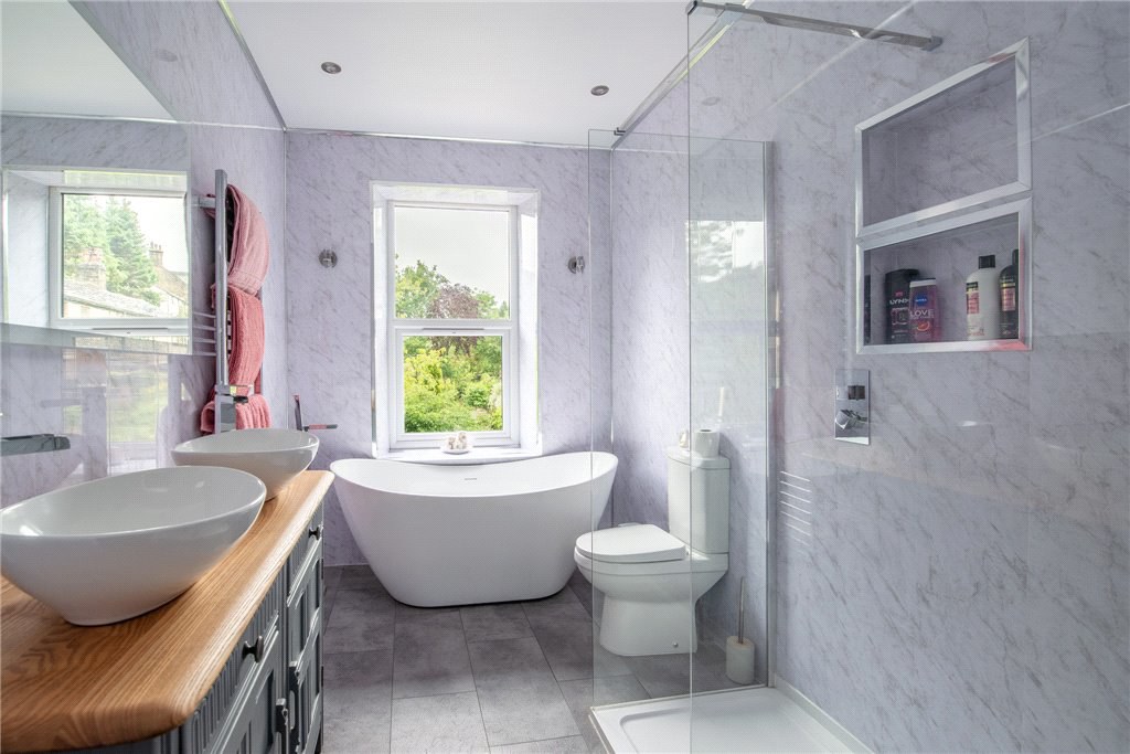 Denholme Road, Oxenhope, Keighley, West Yorkshire, BD22, photo 5