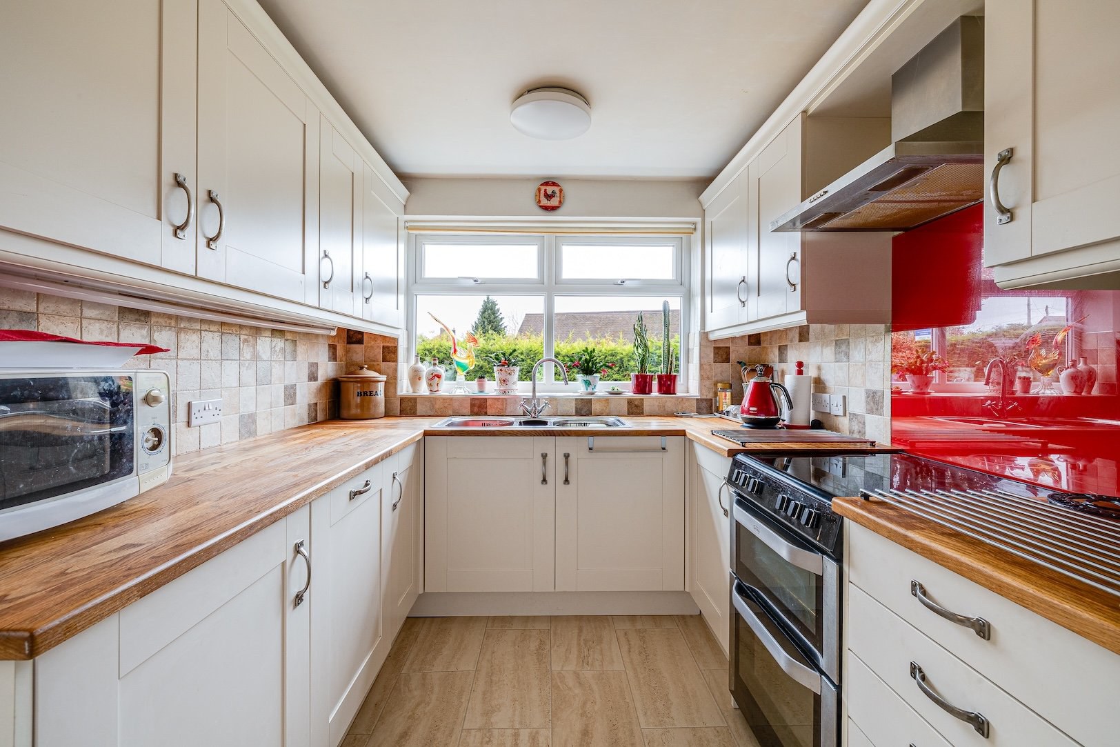 School Lane, Holt, LL13, photo 5