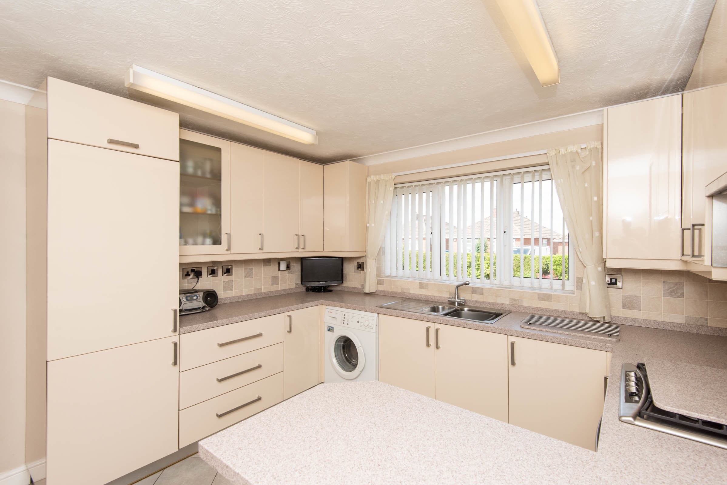Manor Avenue, Brimington, S43, photo 5