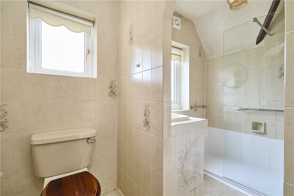 Wyncroft Grove, Bramhope, Leeds, West Yorkshire, LS16, photo 17