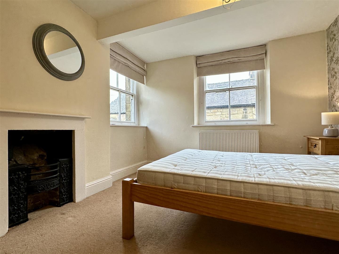 Buxton Road, Bakewell, photo 10