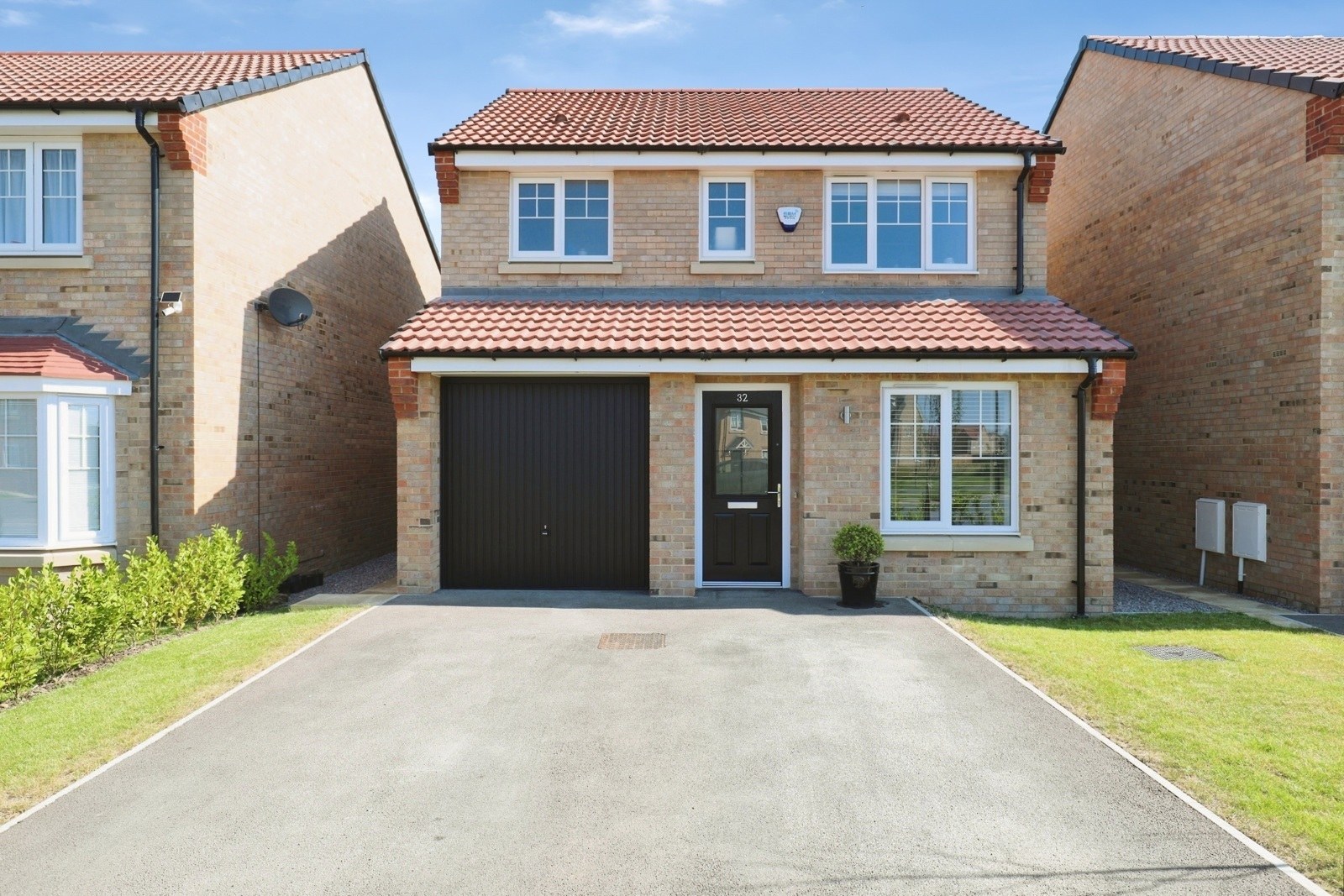 3 bed detached house for sale in Blackbird Avenue, Knaresborough