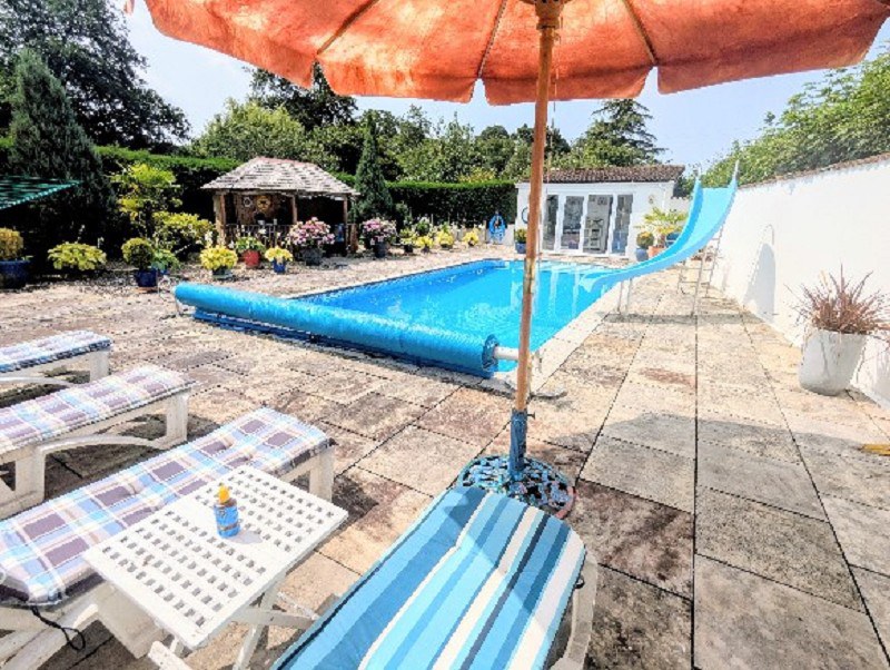 Nantgaredig, Carmarthen, Carmarthenshire., photo 2