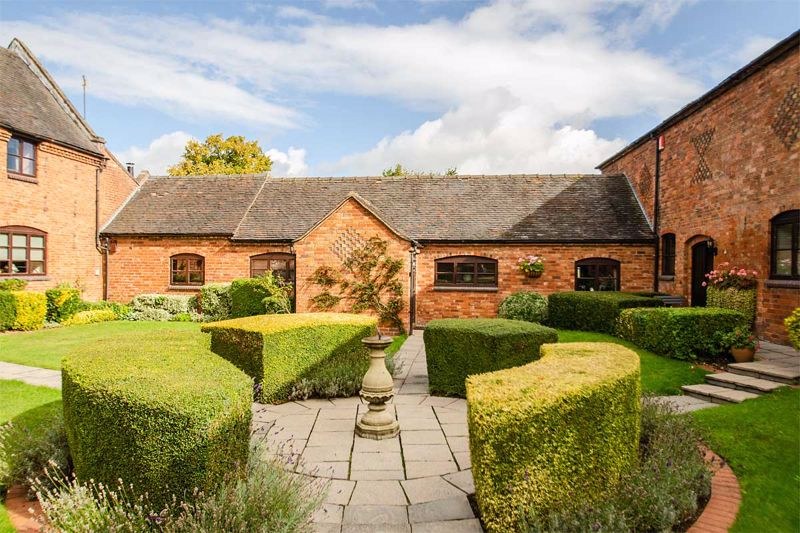 Olde Barn House Mews