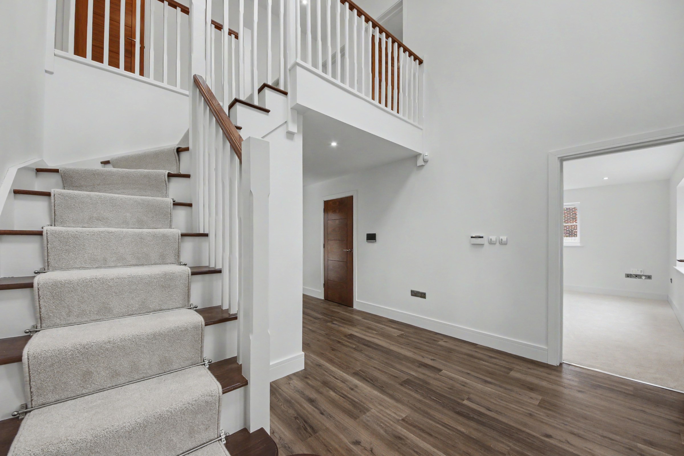 Southwick Road, North Boarhunt, PO17, photo 11