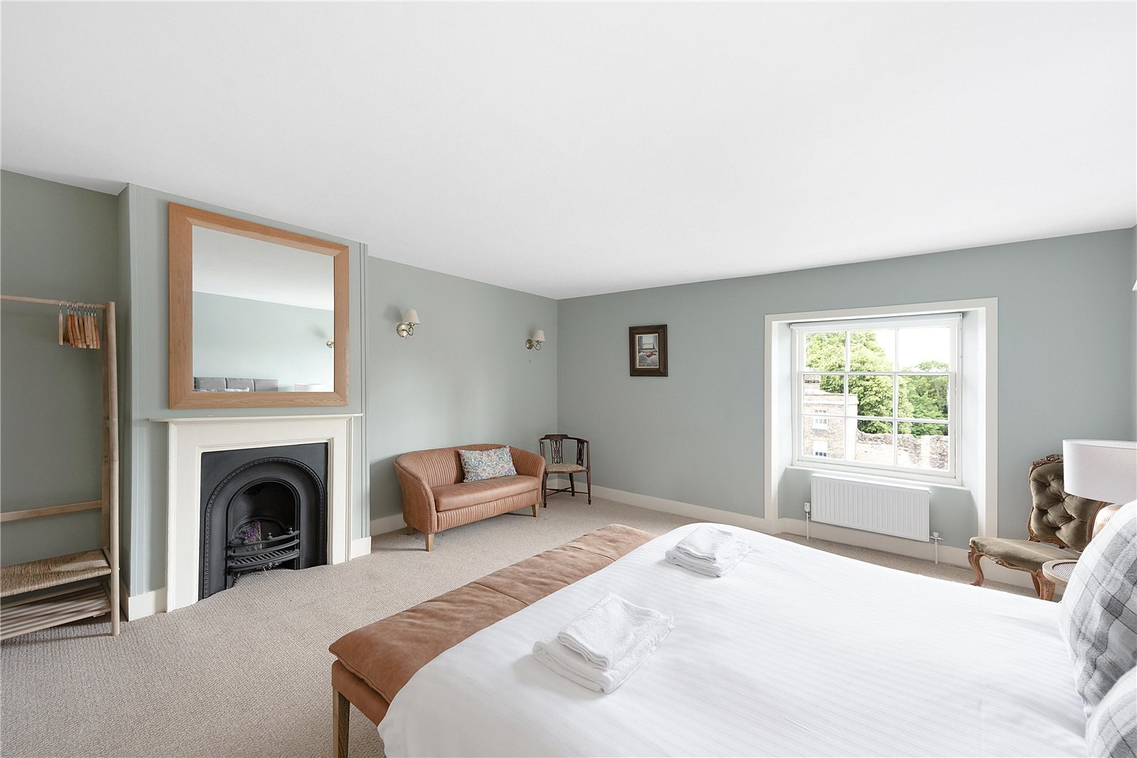 Angel Hill, Bury St Edmunds, Suffolk, IP33, photo 21