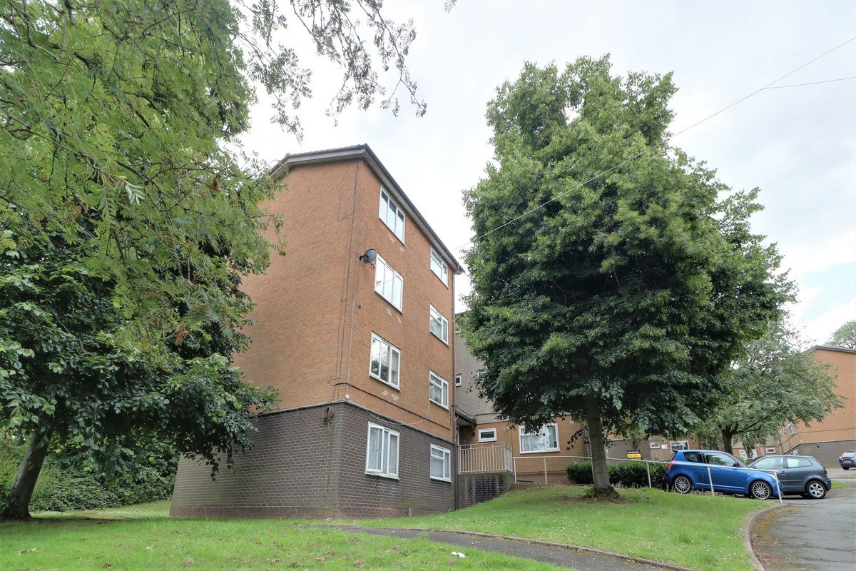 Hyacinth Court