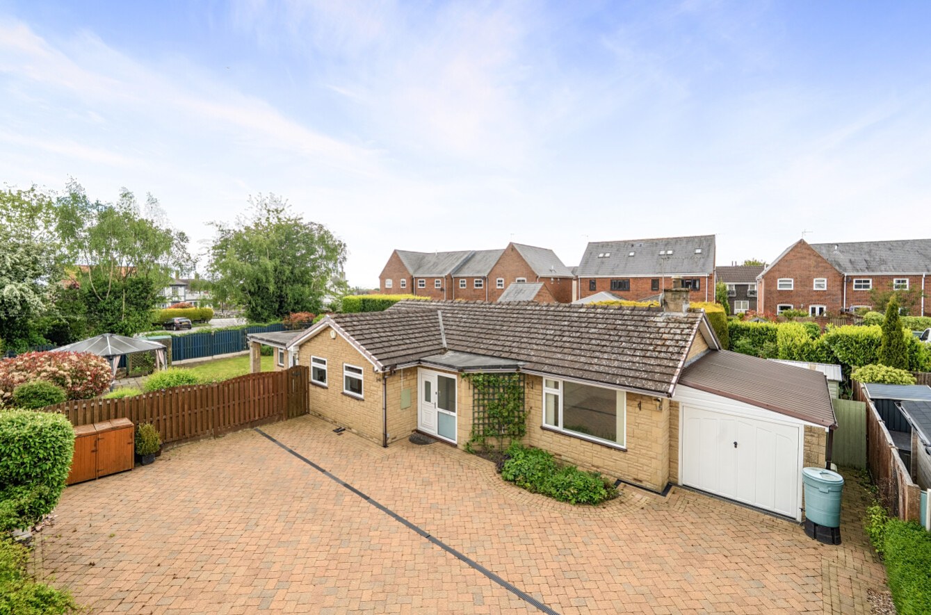 Ruthyn Avenue, Barlborough, Chesterfield, Derbyshire, S43, photo 14