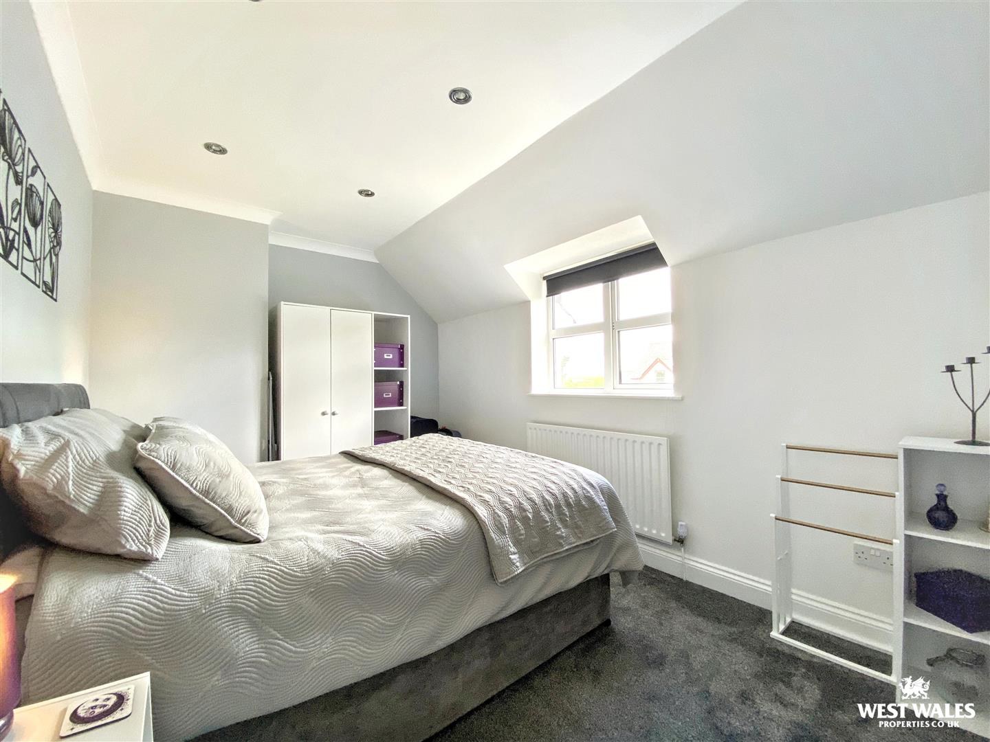 Cromwell Drive, Redberth, Tenby, photo 9
