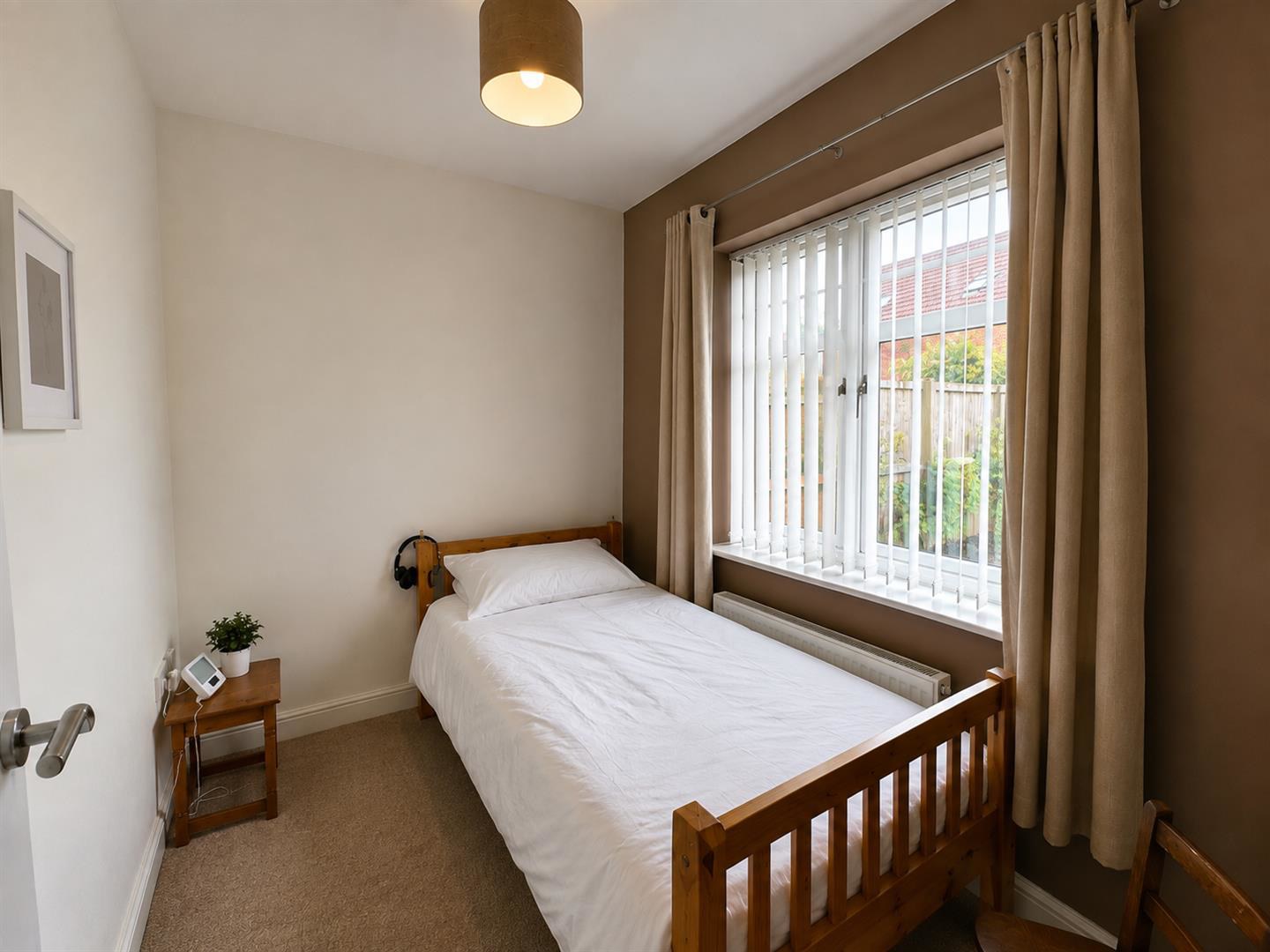 St. Martins Field, Otley, LS21 2FN, photo 11