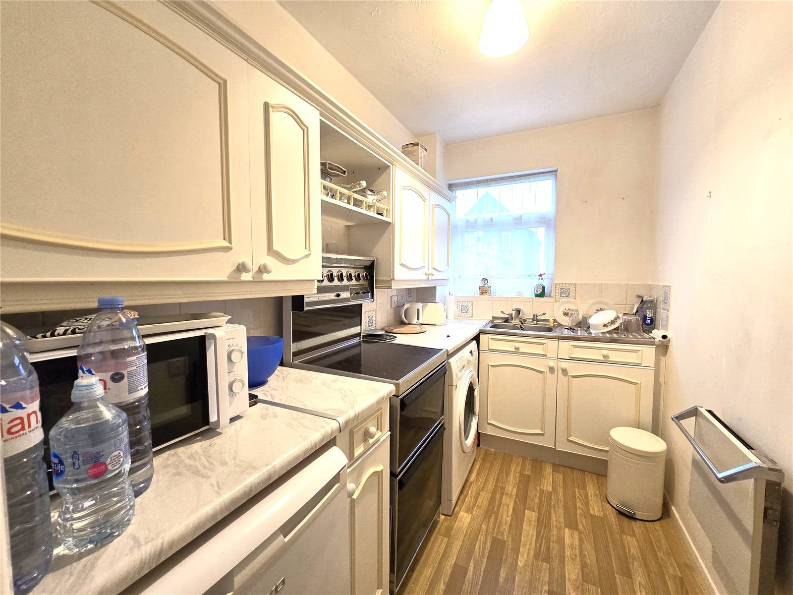 Auriol Drive, Uxbridge, Greater London, UB10, photo 7
