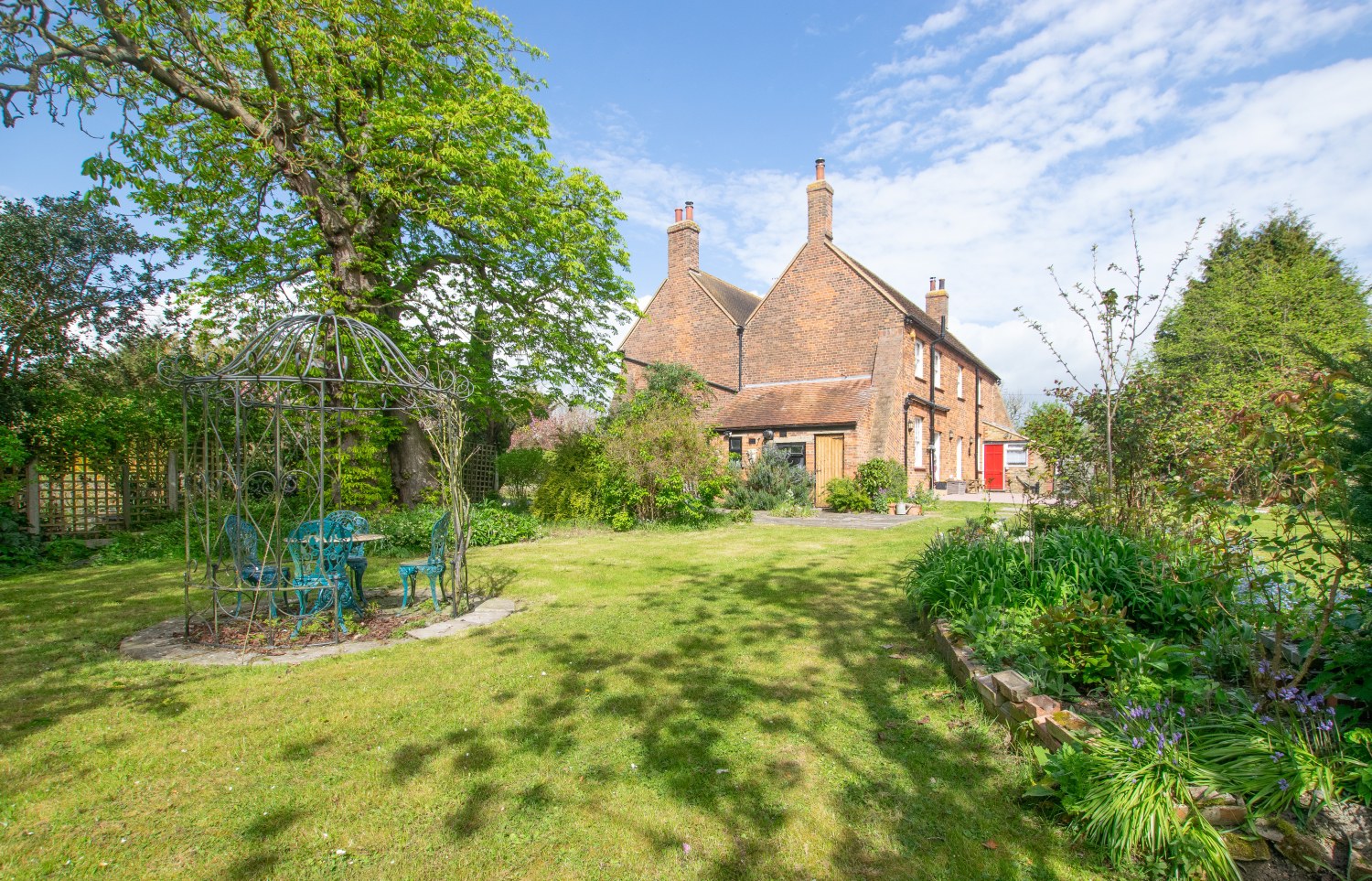 Barrow Hall Farmhouse, Barrow Hall Road, Little Wakering, Southend-on-Sea, Essex, SS3 0QP, photo 12