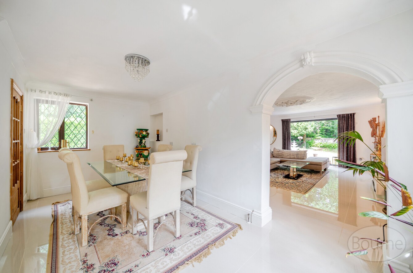 Elm Hill, Normandy, Guildford, Surrey, GU3, photo 4