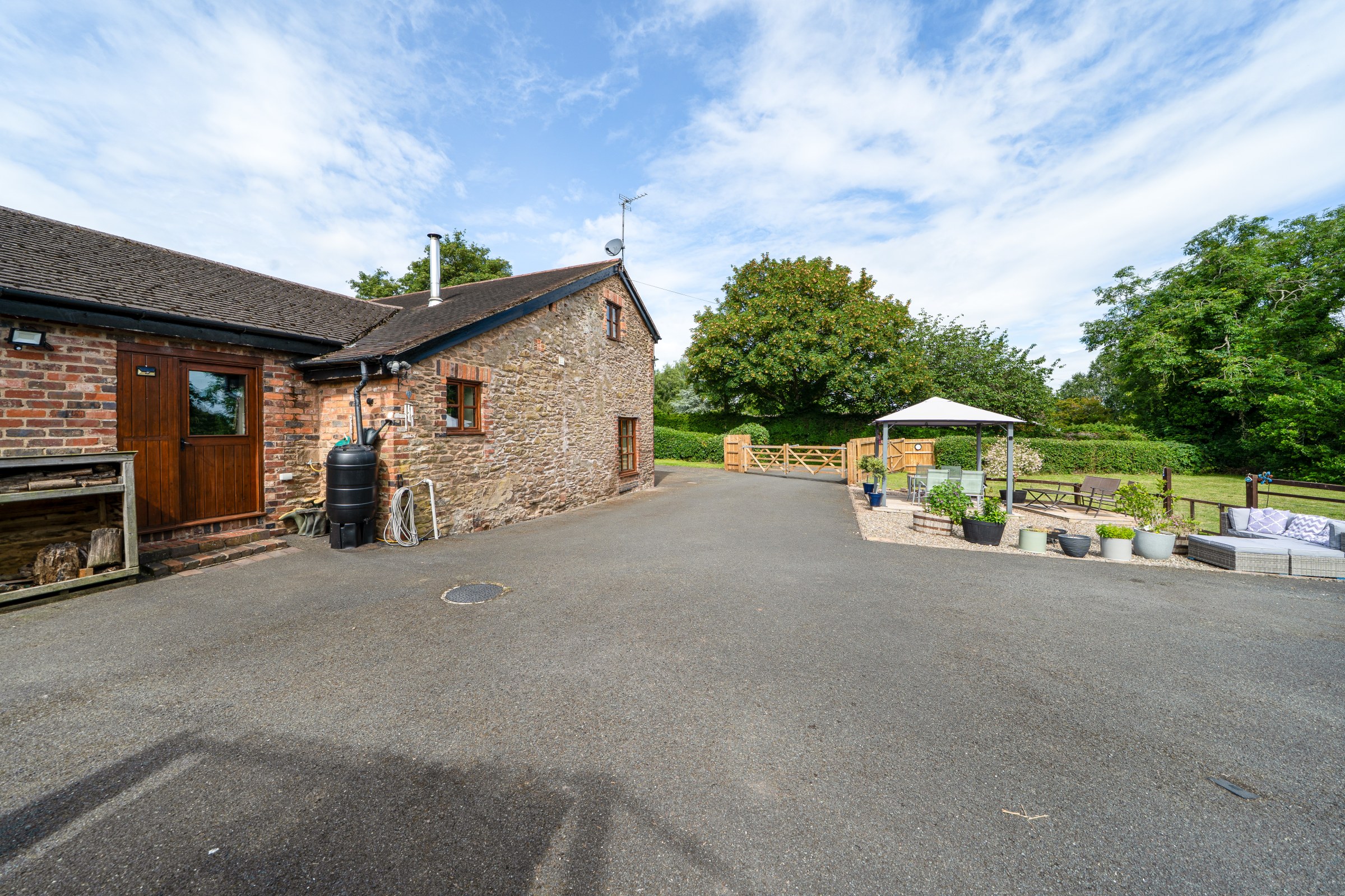 Deasland Lane, Heightington, DY12, photo 31