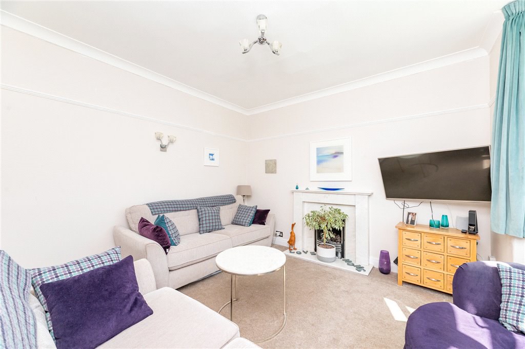 Edge Top Road, Dewsbury, West Yorkshire, WF12, photo 4