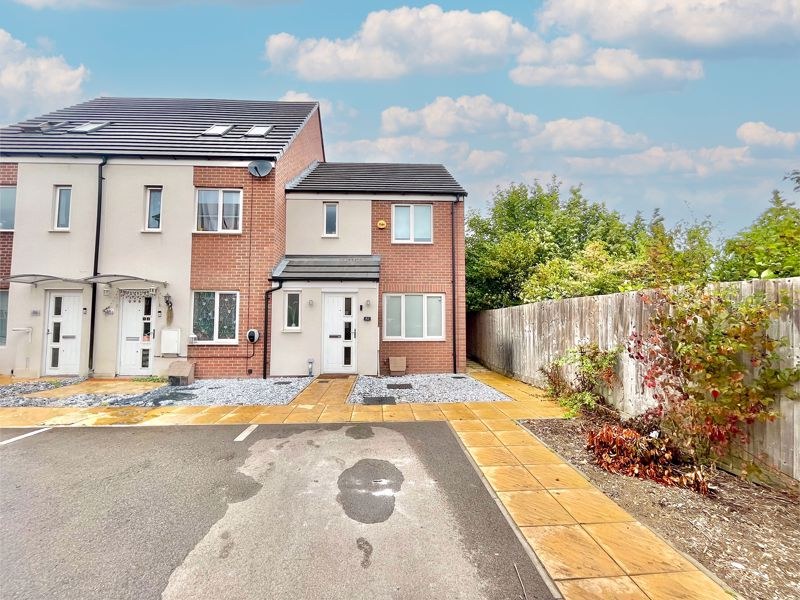 Dukeminster RoadDunstable LU5 4FF