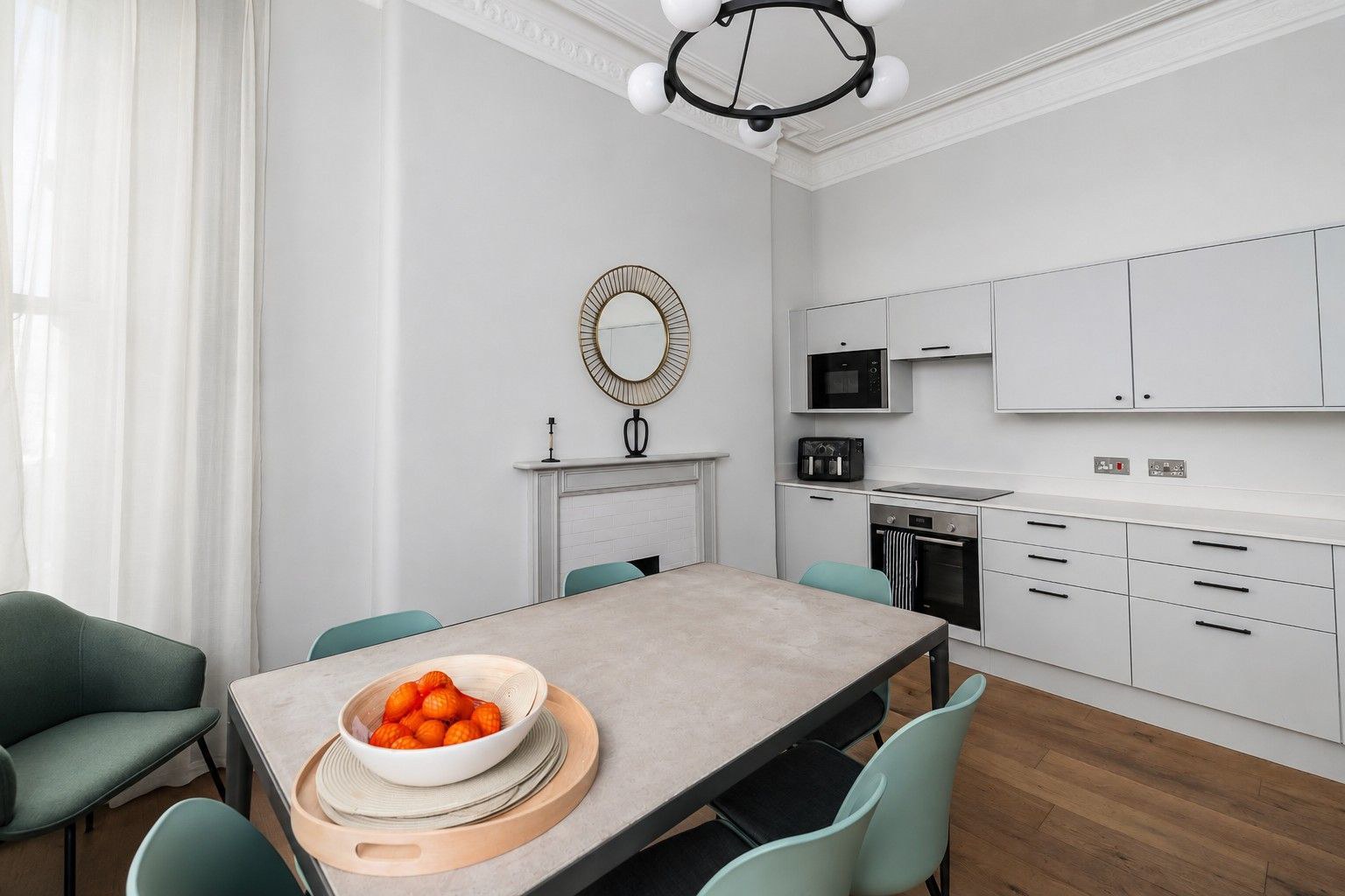 Elliot Terrace, The Hoe, Plymouth., photo 9