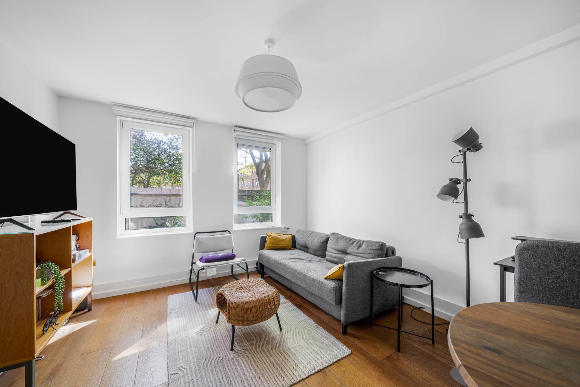 Houghton Close, London, photo 15