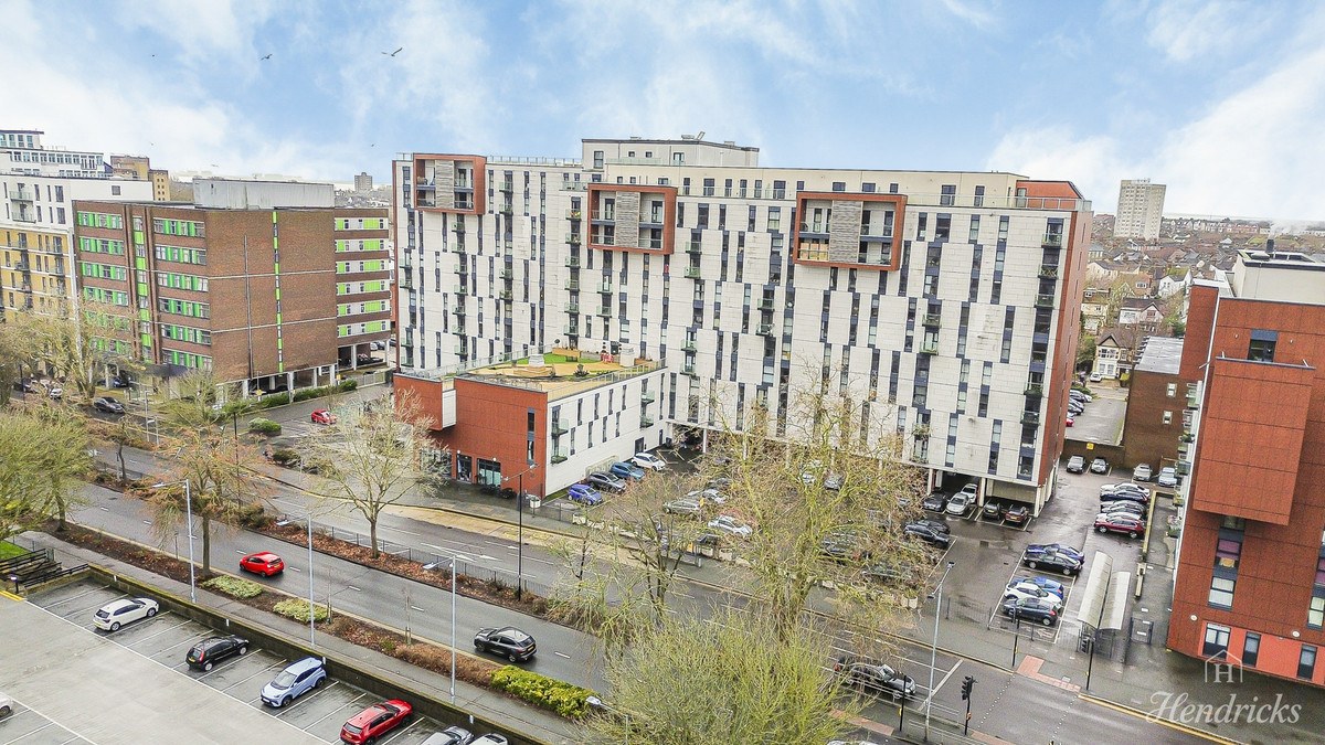 Victoria Avenue, Southend-on-sea, SS2 6